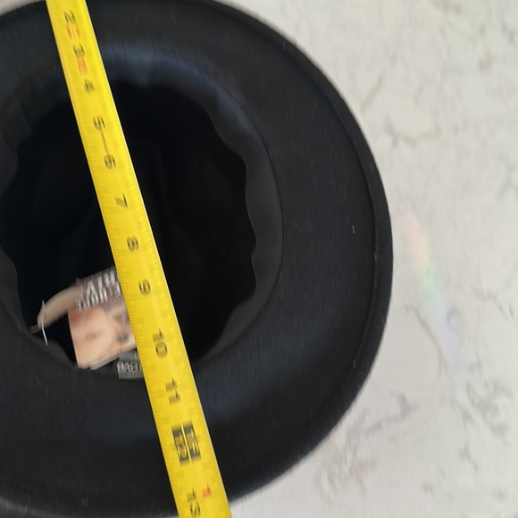 Max Love Wool Hat NWT - Picture 10 of 12